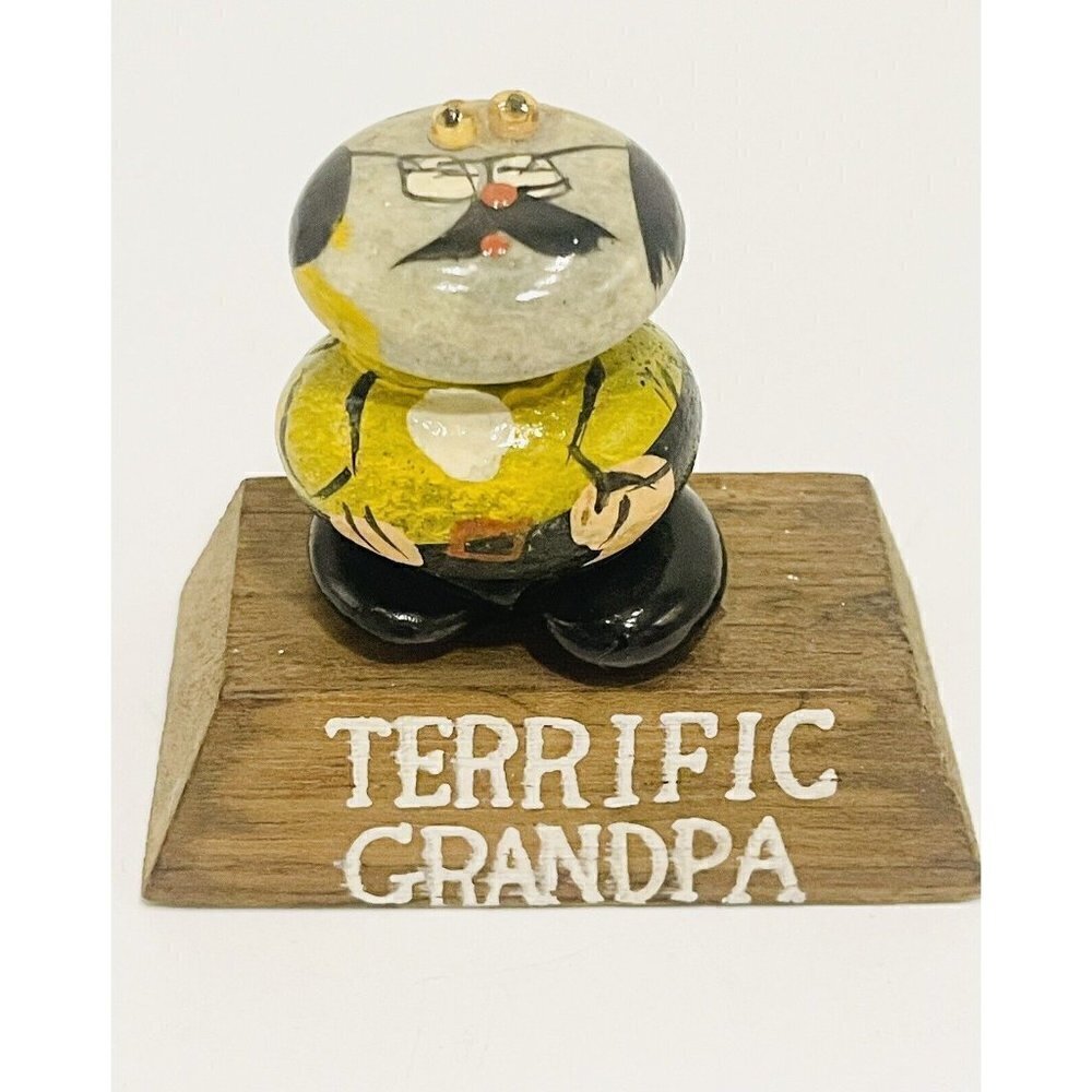 Vintage Terrific Grandpa Pet Rock Figurine 2.5” Retro Trend Taiwan Rocks